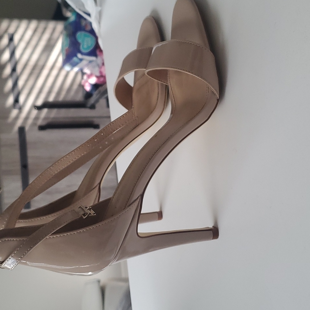 Nude heels